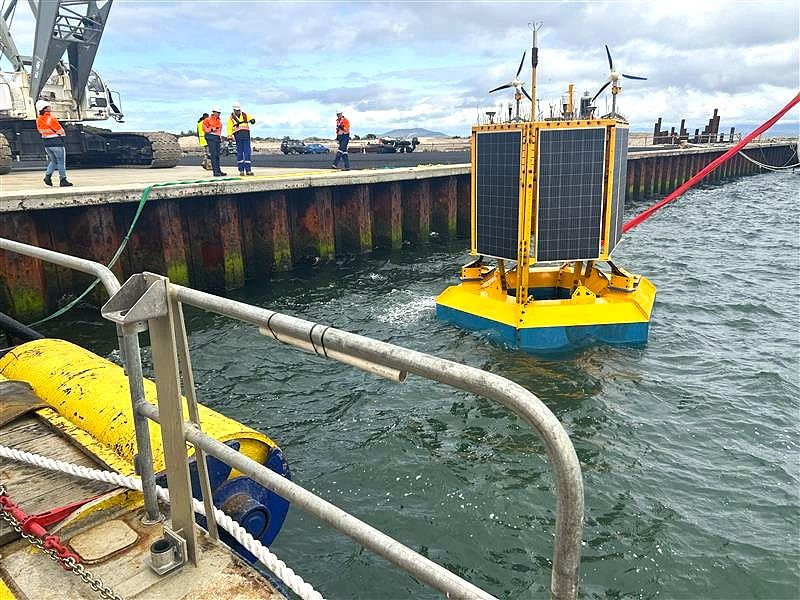 Launch of Floating LiDAR and Metocean Measuring Equipment